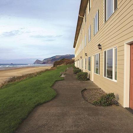 Chinook Winds Casino Resort Lincoln City Bagian luar foto